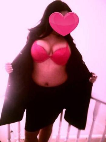 , 30  female escort, Kamloops