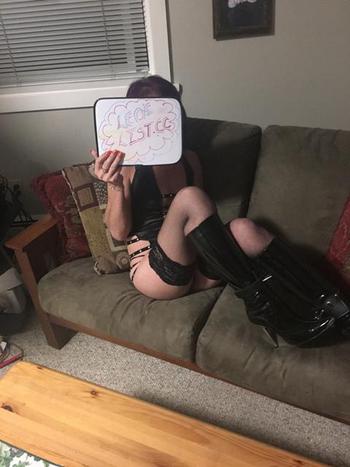 , 45  female escort, Kamloops