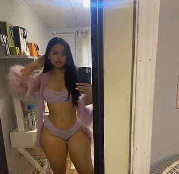 Anna, 22 Caucasian/White female escort, Kamloops